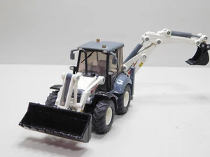 Siku 1/50 Scale Diecast 3531 - Baggerlader Back Hoe Loader Terex #541 - Picture 1 of 8