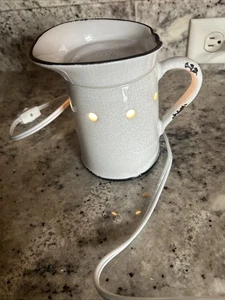 Scentsy Prairie Pitcher Wax Warmer Rustic Farmhouse - Picture 1 of 9