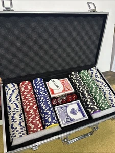 Professional Poker Texas Hold 'Em CARDS & CHIPS SET Metal Carrying Case CARDINAL - Picture 1 of 6