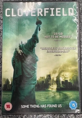 Cloverfield DVD (2008) Lizzy Caplan, Reeves. Great condition - Image 1 of 4