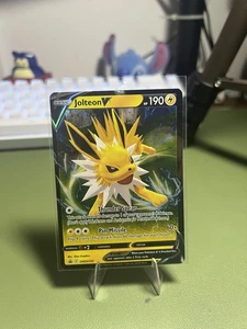 Jolteon V SWSH151 SWSH: Sword & Shield Promo Cards Holo - Picture 1 of 2