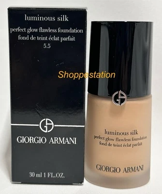 Giorgio Armani Luminous Silk Perfect Glow Flawless Foundation Shade 5.5 - Image 1 of 2