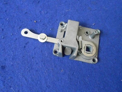 Conjunto de cerradura de puerta interior izquierda NORS Austin Healey 100-6 3000 14B7482 Foto 1 de 3