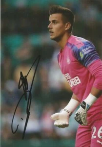 NEWCASTLE: KARL DARLOW SIGNED 6x4 ACTION PHOTO+COA - Picture 1 of 1
