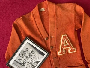 Cárdigan Suéter Letterman Naranja Vintage Años 40 WA Holt Waco Houston con Foto - Imagen 1 de 24
