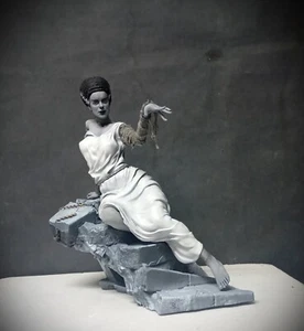 Bride of FRANKENSTEIN 1/4 statue BORIS KARLOF diorama figure monster dracula - Picture 1 of 5