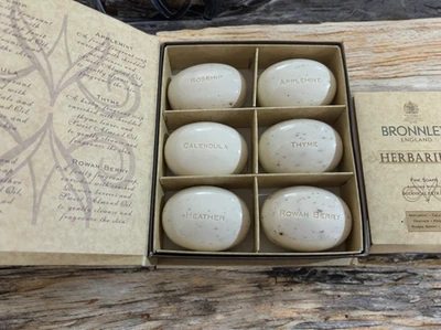 Bronnley Herbarium Fine Soaps. 6 x 100g !! Vintage Box New Sealed 100g !!!