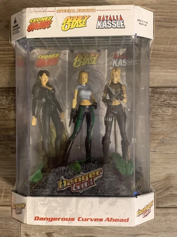 SEALED NEW Mcfarlane Toys Danger Girl Special Ed Dangerous Curves Ahead Figure Cover