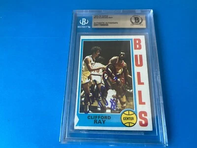 Clifford Ray Bulls 1974-75 Topps NBA Card Signed Auto BAS Slabbed - Image 1 of 2