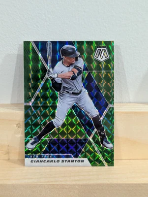 2021 Panini Mosaic - Green Mosaic #118 Giancarlo Stanton - Image 1 of 2