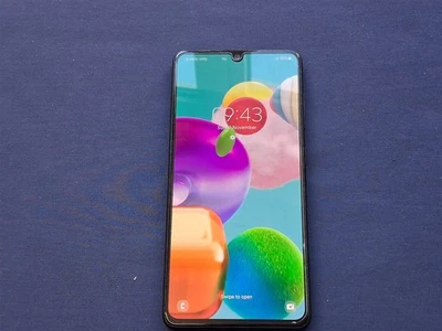 SAMSUNG GALAXY A41 64GB UNLOCKED PARTS OR REPAIR ONLY CHARGES UP WHEN SWTCH OFF - Image 1 of 4