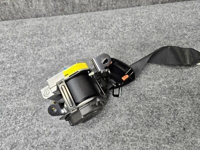 cinturón seguridad trasero retractor lado izquierdo lexus 15-24 rc-f rc200 rc300 oem Foto 1 de 4