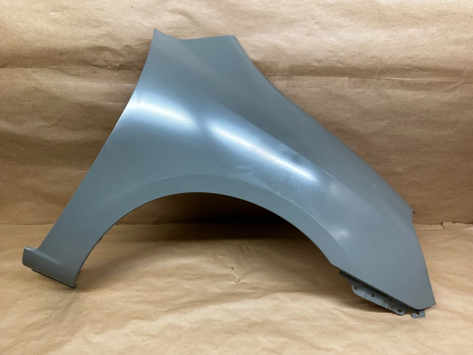 NEW 2007 - 2012 Kia Rondo Fender Right Passenger RH Side OEM 2011 2010 2009 Dent Foto 1 de 4