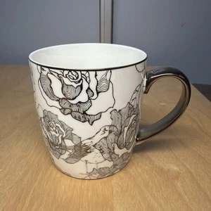 Taza de café de cerámica pinzones rosas callejeras fresas taza de té mango dorado SIN USAR - Imagen 1 de 7