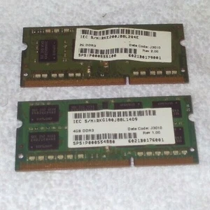 2 x M471B5773CHS GENUINE SAMSUNG 2GB (4 total) DDR3 PC3-12800S LAPTOP MEMORY RAM - Picture 1 of 1