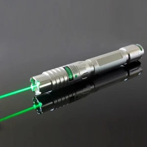 GQ1 520nm Adjustable Focus Gr Laser Pointer Battery & Goggles &5 Star Caps US - Picture 1 of 13