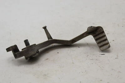 02 03 04 05 06 PEDAL FRENO TRASERO DERECHO TRIUMPH SPEED FOUR 4 CON PERNO PIVOTANTE Foto 1 de 4