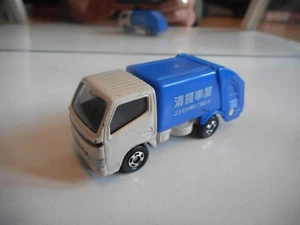 Tomica Toyota Dyne Garbage Truck in White/Blue (Made in China)  - Imagen 1 de 1
