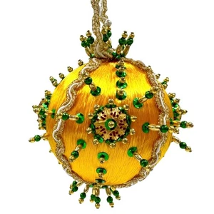 Vintage - Imperfect - Beaded Push Pin Handmade Christmas Ornament Yellow & Green - Picture 1 of 8