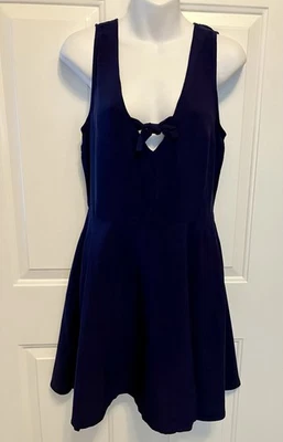 Nuevo con etiquetas Vestido para mujer ModCloth talla 6 azul marino sin mangas ajuste y acampanado retro Foto 1 de 4