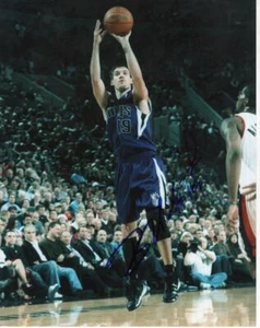 BENO UDRIH SACRAMENTO KINGS SIGNED AUTOGRAPHED 8X10 PHOTO W/ COA - Picture 1 of 1