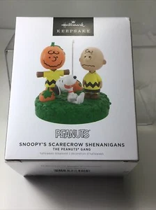 NIB. Peanuts Gang Snoopy’s Scarecrow Shenanigans Musical Lighted Ornament 2022 - Picture 1 of 3