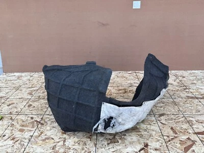 INFINITI Q60 2017-2022 OEM GUARDABARROS TRASERO IZQUIERDO FORRO PROTECTOR CONTRA SALPICADURAS MONTAJE Foto 1 de 4