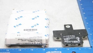 EATON KLOCKNER MOELLER XTCEXSCC11-GR1 DIL M32 XHI11 S Auxiliary Contact Module - Imagen 1 de 10