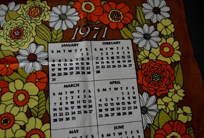 Vintage UNUSED Dated 1971 Kitchen Tea Towel FLORAL Linen HIPPIES FLOWER POWER - Image 1 of 3