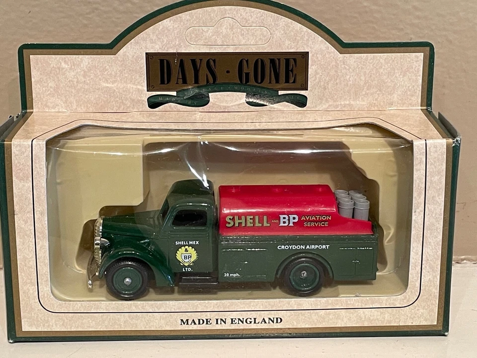 Lledo Days Gone Vintage Model Dg85000 1912 RENAULT Delivery Van