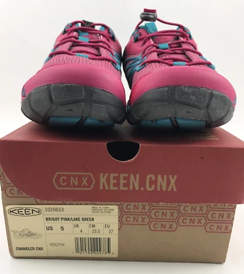 Keen Chandler CNX Jóvenes Niñas Senderismo Zapatos Tenis Rosa y Azul Talla 5 Nuevo Foto 1 de 4