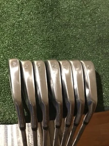 Wilson Staff Pi5 Irons Set 4-PW Steel Shafts - Picture 1 of 12