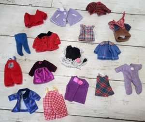 Barbie Little Sister Kelly Fashion Avenue Abiti Poncho Giacche Bambola Taglia - Foto 1 di 12