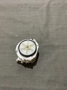 CAFÉ DISHWASHER DRAIN PUMP 265D3375G001 - Picture 1 of 3