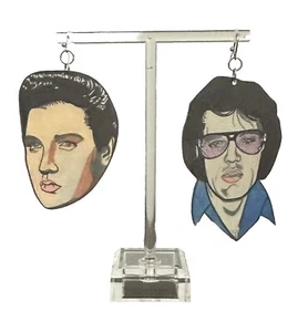 Pendientes Elvis Presley Shrinky Dink hechos a mano dibujados a mano jóvenes/viejos - Imagen 1 de 1