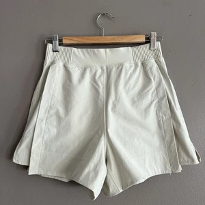 Pantalón Corto Lululemon Mujer Elástico Tejido Ajuste Relajado Tiro Alto 4" Hueso Talla Pequeña - Imagen 1 de 10