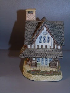 David Winter Cottages Grouse Moor Lodge Aug British Traditions Collection - Picture 1 of 5