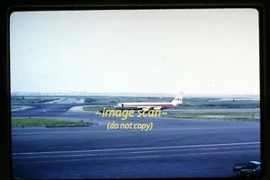 c.1959 TWA Airlines Boeing Aircraft at JFK Airport nyc, Original Slide d19b - Picture 1 of 2