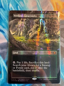 MTG SPG 0118 - Verdant Catacombs Borderless Dragonscale Foil TDM Special Guest - Bild 1 von 3