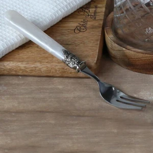 6er Set Kuchengabeln Perlmutt Ceme Weiß Shabby Landhaus Besteck Vintage Gabeln  - Bild 1 von 5