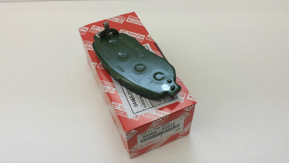 JUEGO DE PASTILLAS DE FRENO DELANTERAS LEXUS OEM FACTORY 2001-2005 IS300 (04465-22312) Foto 1 de 1