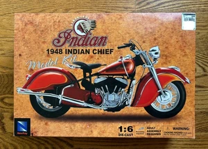 Vintage New Ray 1948 Indian Chief Motorcycle 1:6 Scale Diecast Model Kit NIB - Picture 1 of 4