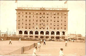 HOTEL NASSAU : LONG BEACH, NEW YORK : TENNIS COURTS : OLD CARS : RPPC 1910 - Picture 1 of 3