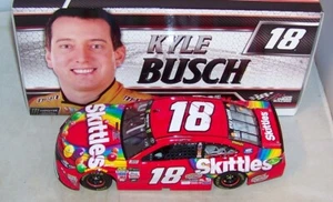 1:24 ACTION 2017 #18 SKITTLES CANDY JGR TOYOTA CAMRY KYLE BUSCH 1/505 NIB - Picture 1 of 6