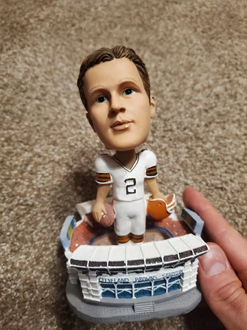 Tim Couch - 2002 Cleveland Browns Stadium Bobblehead Mcdonald's Cover