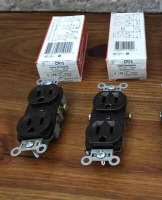 Lot Of 2 Pass & Seymour CR15 Duplex Receptacle Outlet Brown 15A 125V - Image 1 of 4