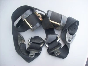 Porsche 944 Turbo EARLY Coupe 3-Point Front Seat Belt Retractor Belt Set - Foto 1 di 8