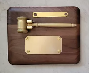 MAZO en placa. Mazo acabado dorado con grabado barcos con seguimiento y seguro - Imagen 1 de 2