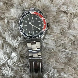 Citizen Q&Q Diver Style Men's Watch Untested with Scratches and Marks - Picture 1 of 3