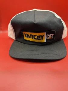 Cat Construction Black/White Crown Snapback Yancey Bros Co Hat/Cap USA - Picture 1 of 4